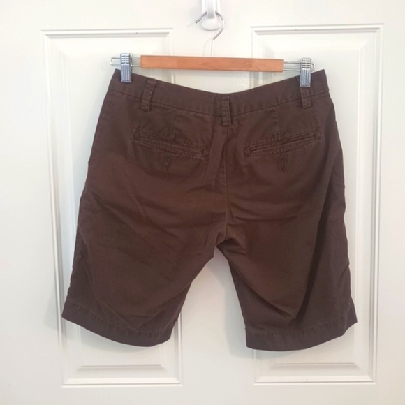 Gap women's brown shorts size 2 - Picture 2 of 9